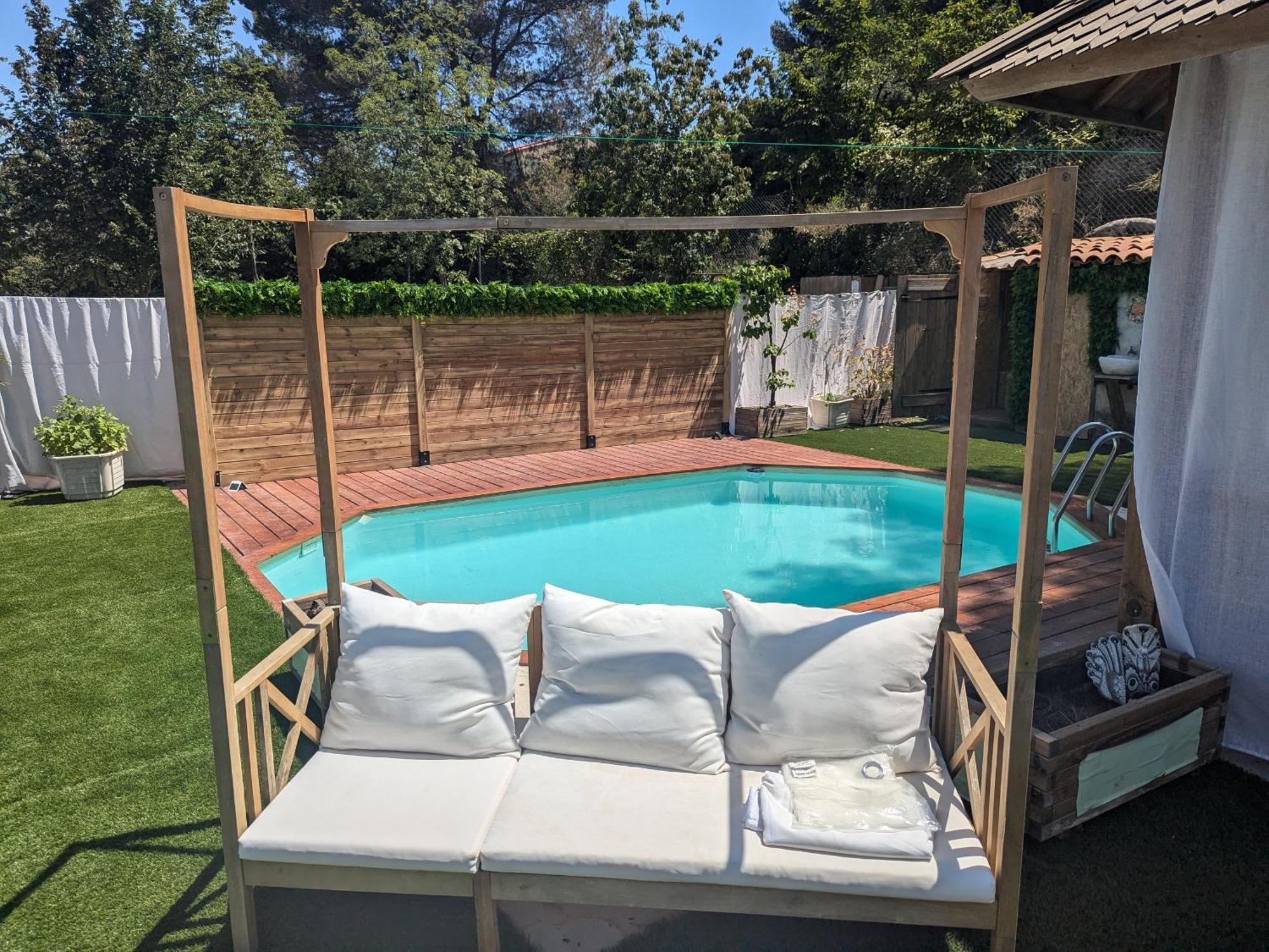 Hébergement de vacances Lamaisondugenie *